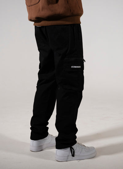 BLACK OVERSIZED CARGO PANTS