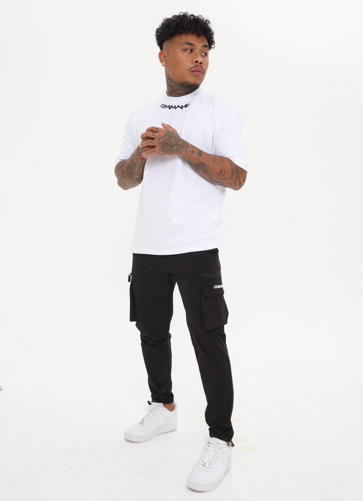 BLACK CARGO PANTS