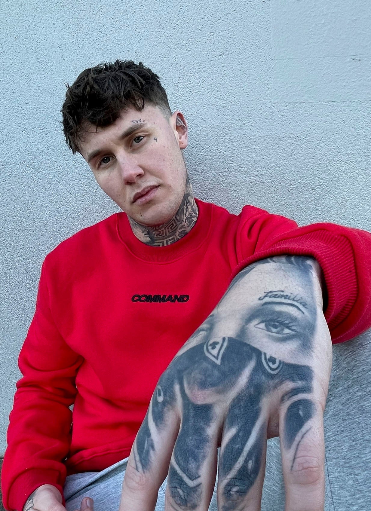 RED BOX CREWNECK