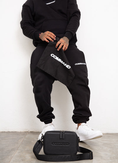 LEATHER VOYAGER SIDE BAG