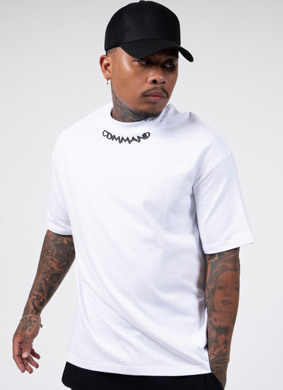 WHITE OVERSIZED INSIGNIA T-SHIRT