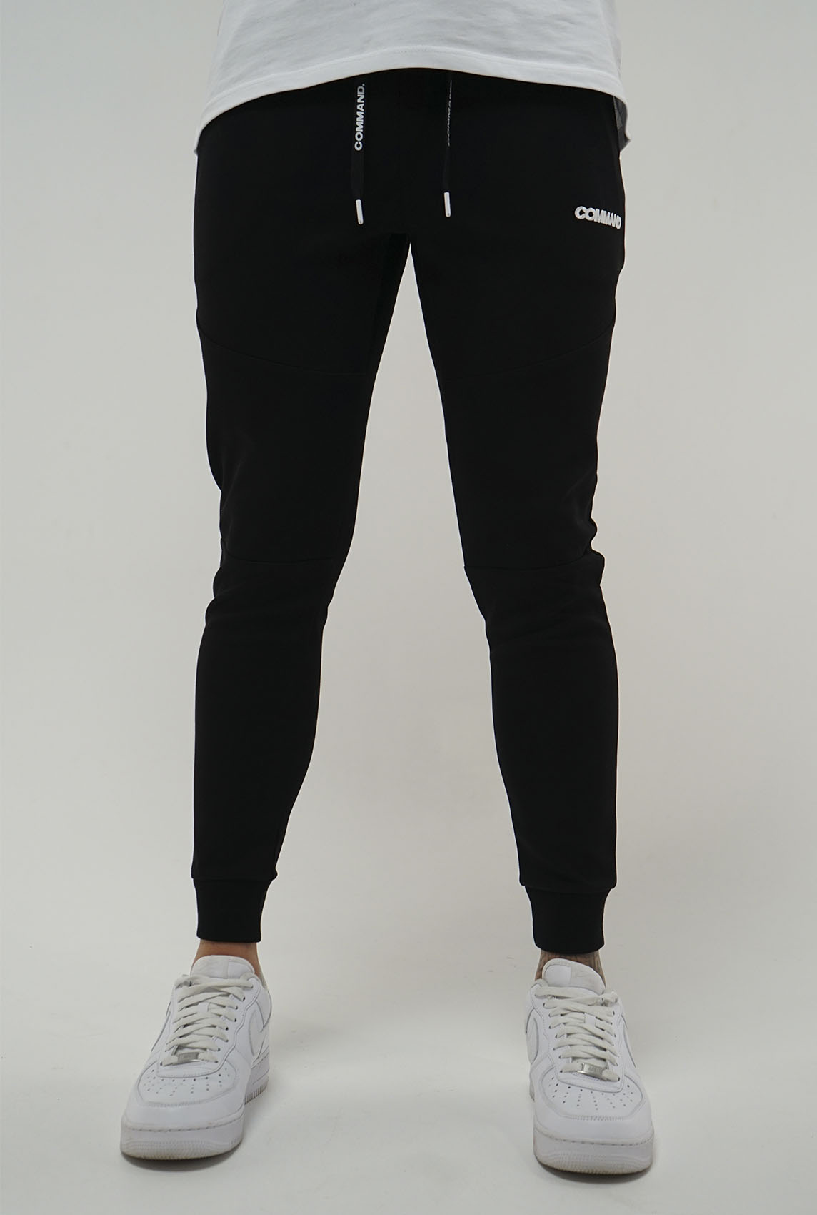 BLACK DAILY TRACK PANTS