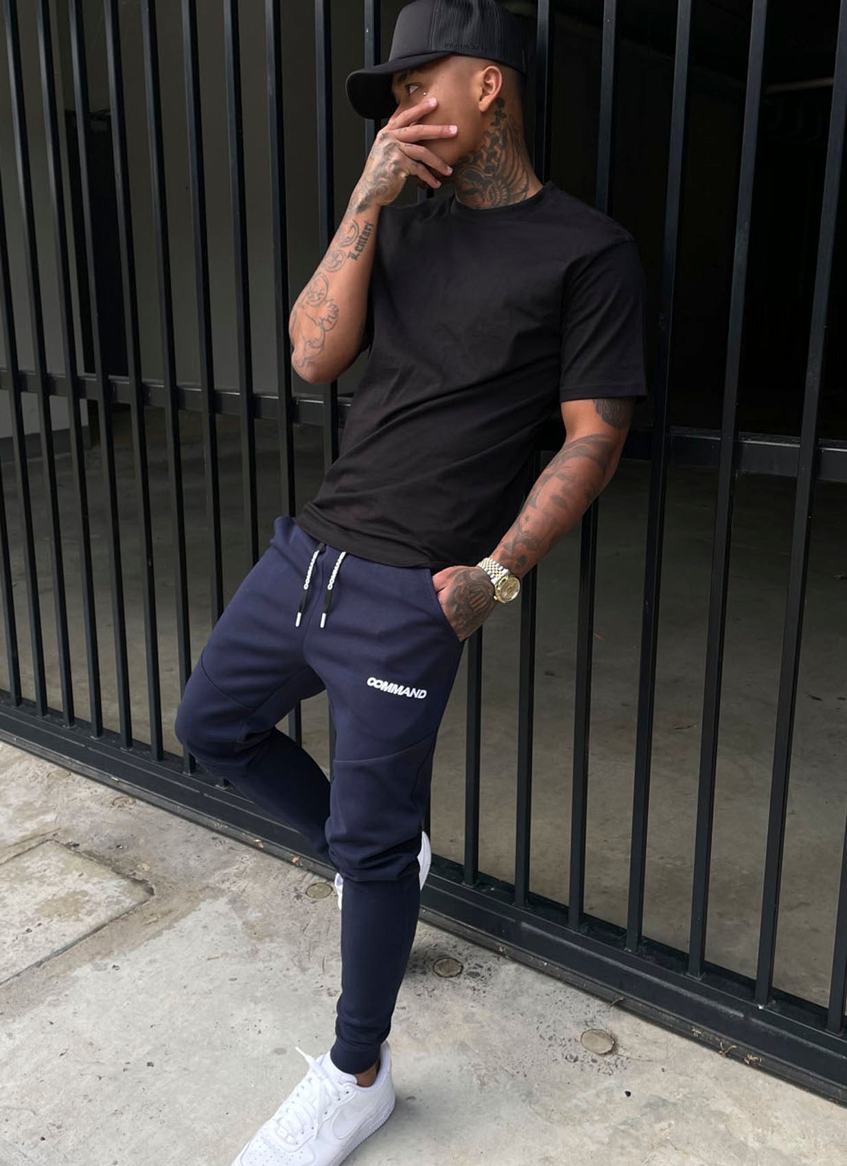NAVY DAILY TRACK PANTS